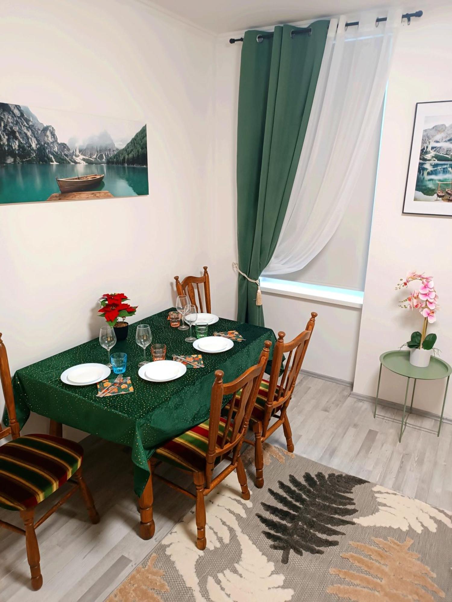 Family Apartments 2 Room'S Centre Muerzzuschlag Dış mekan fotoğraf