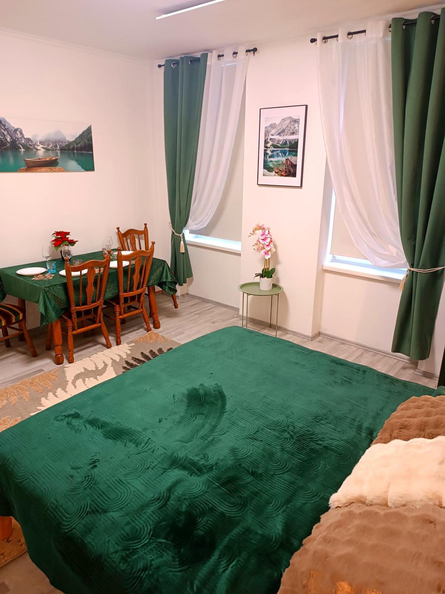 Family Apartments 2 Room'S Centre Muerzzuschlag Dış mekan fotoğraf